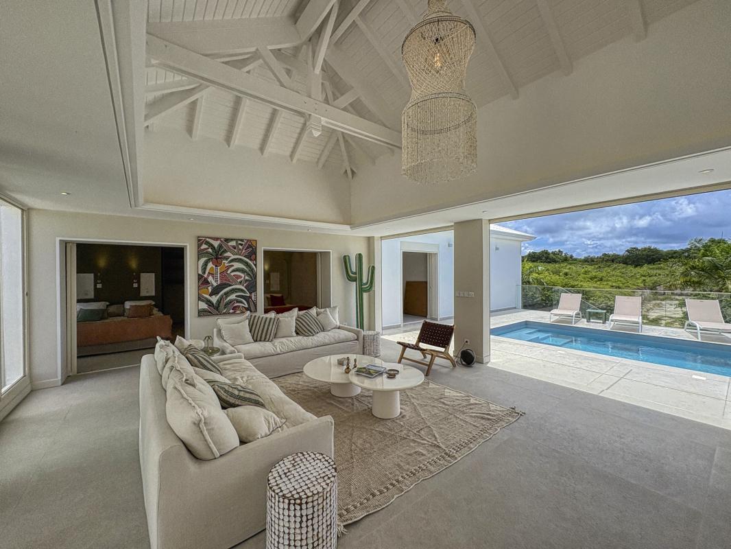 7.Location villa piscine vue mer Saint François Guadeloupe_Pièce de vie vue mer